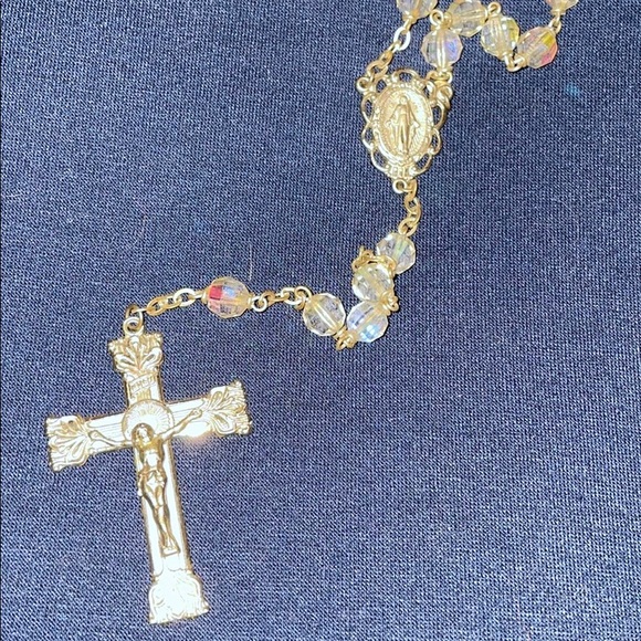 Genuine Crystal and Silver Rosary - Picture 2 of 8